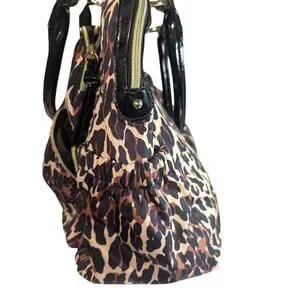 Betsey Johnson | Bags | Betsey Johnson Large Utility Diaper  display picture 3